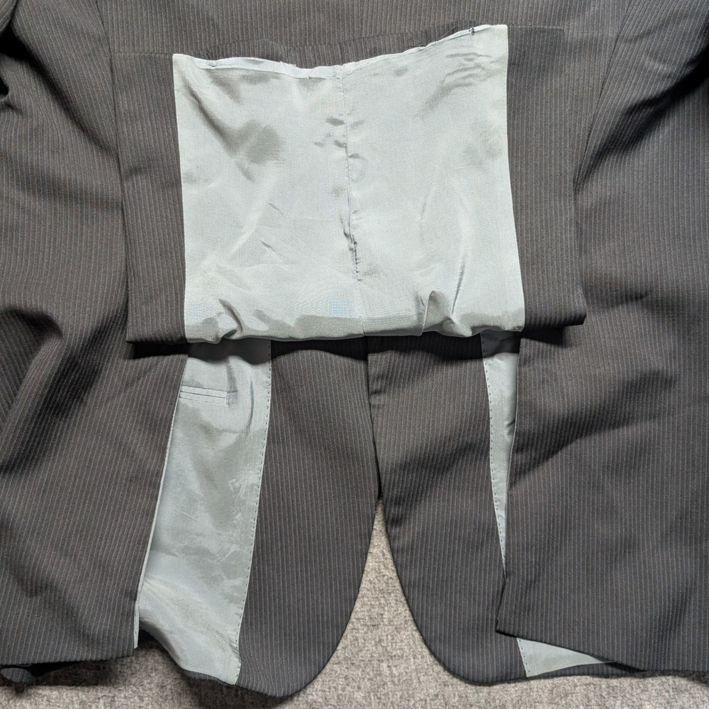 Hugo Boss Blazer Mens Charcoal Pinstripe Two Button Pasolini Movie Jacket 46R - Picture 9 of 16